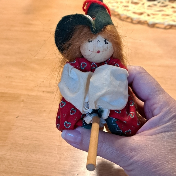 Vintage 🧙‍♀️ witch - Picture 7 of 14